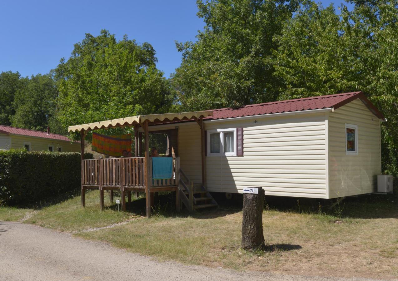 Hotel Camping La Combe Barjac  Exterior foto